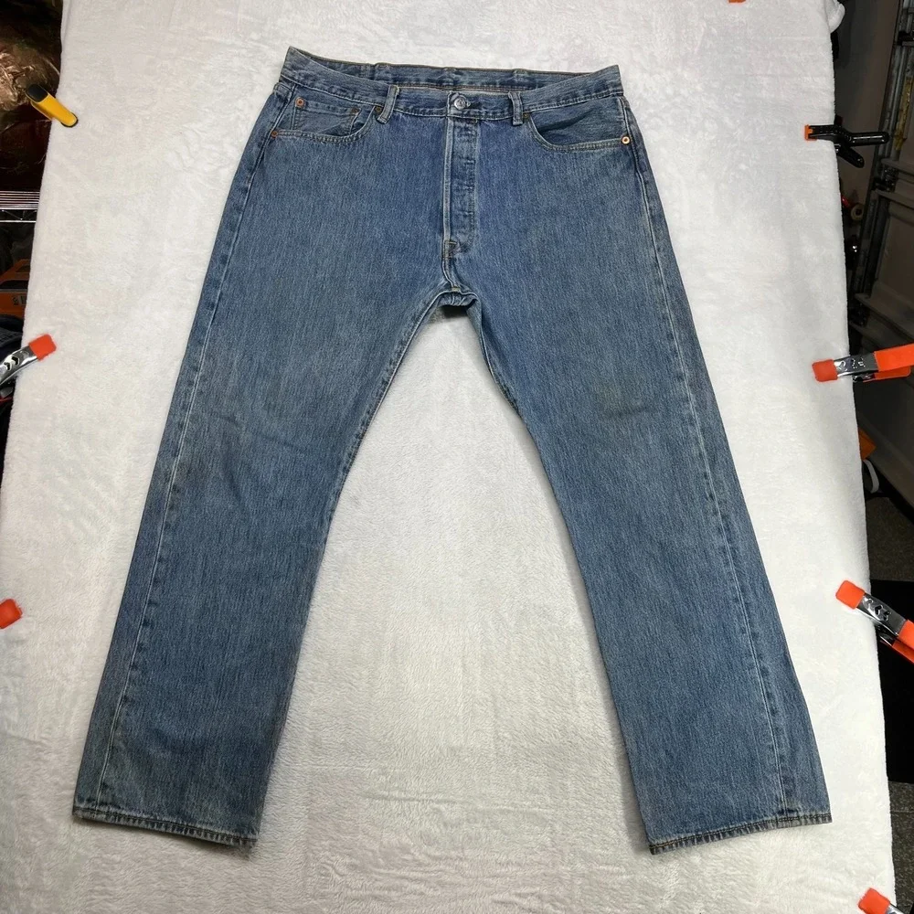 Levi's 501 Jeans Men's Blue Denim Mid Rise Classic Straight Button Fly - 37X29